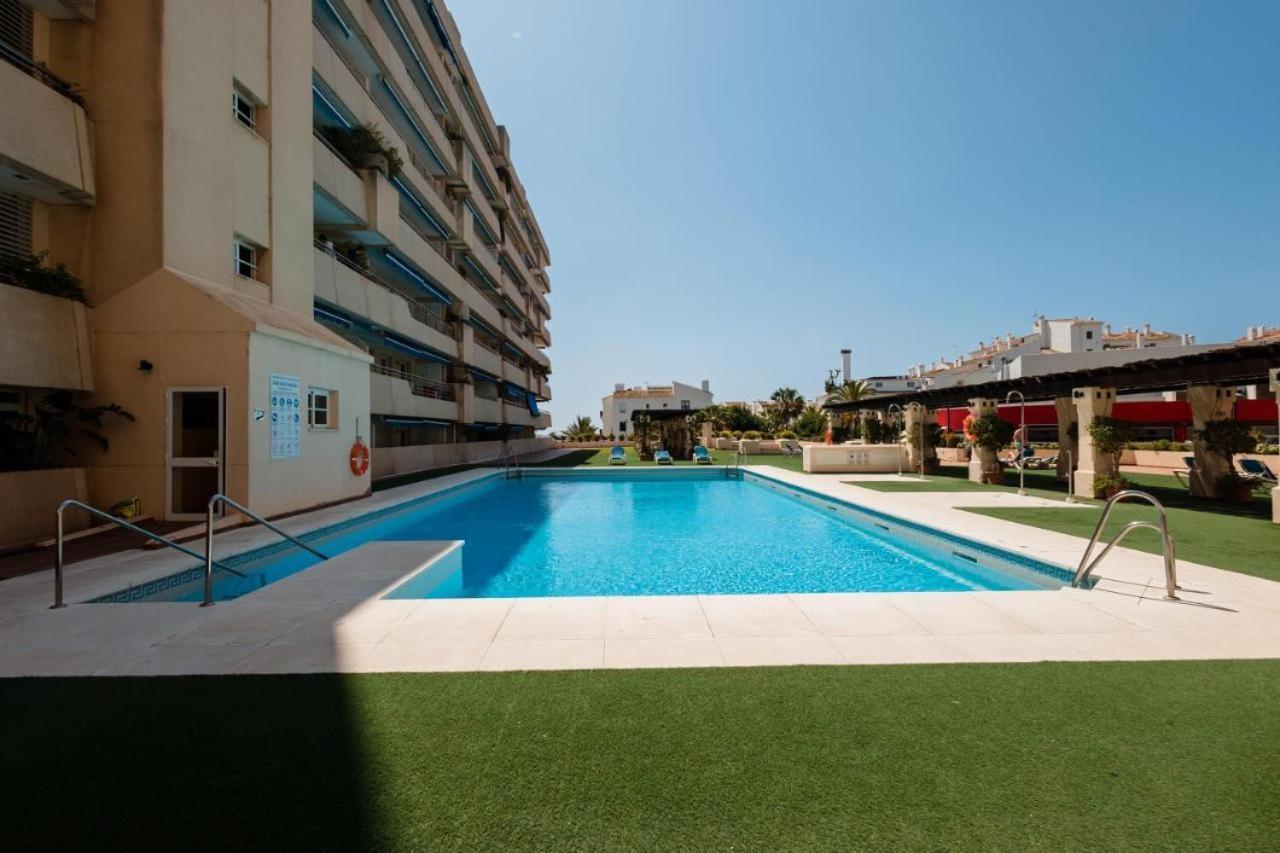 3 Room Lux Apt Puerto Banus-Terrace 5 Min To Beach Marbella Luaran gambar